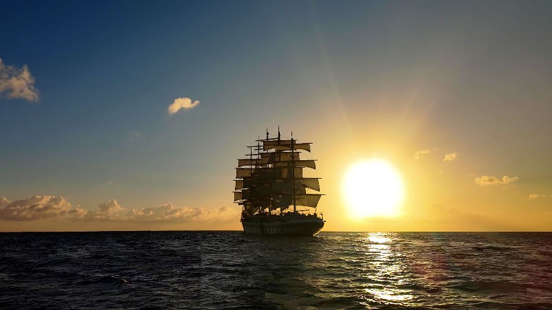 Ombordstigning p Royal Clipper