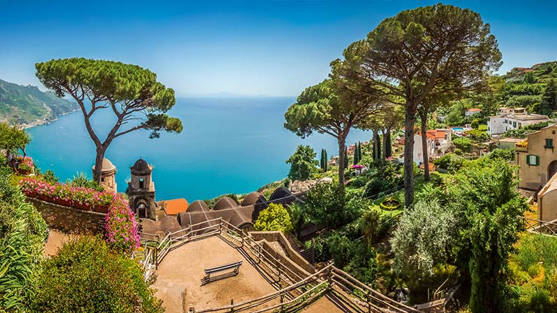 AMALFI / SORRENTO (Navigationstid: 3 Tim)