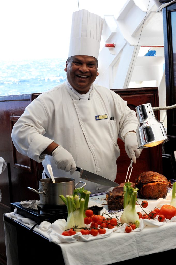 Mat på Star Clippers på segling över atlanten